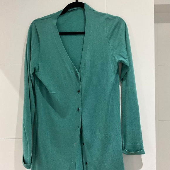 Max Studio cashmere and Ellie Tahari silk and cashmere - size medium 2 for 1! - Picture 10 of 14